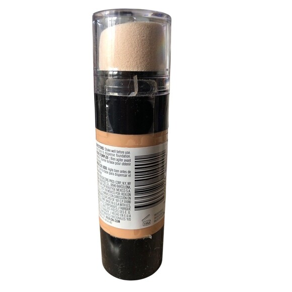 Revlon Photoready Insta-Filter Foundation #220 Natural Beige - Picture 2 of 2